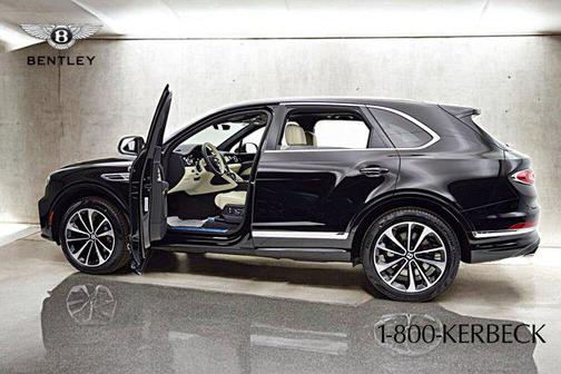 2025 Bentley Bentayga V8/LEASE OPTIONS AVAILABLE