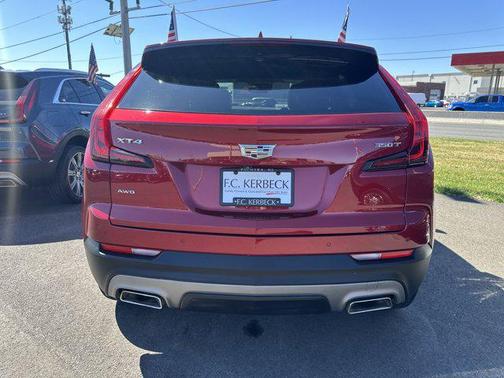 2020 Cadillac XT4 Premium Luxury