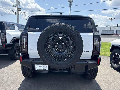 2025 GMC HUMMER EV SUV 2X