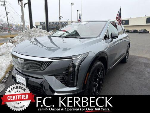 2025 Cadillac OPTIQ Luxury