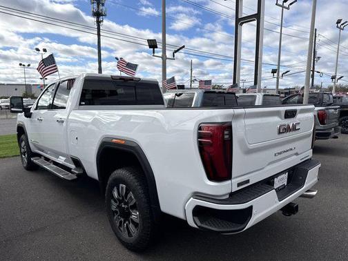 2025 GMC Sierra 2500 Denali