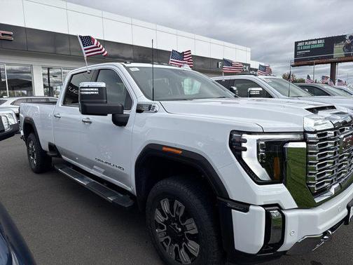 2025 GMC Sierra 2500 Denali