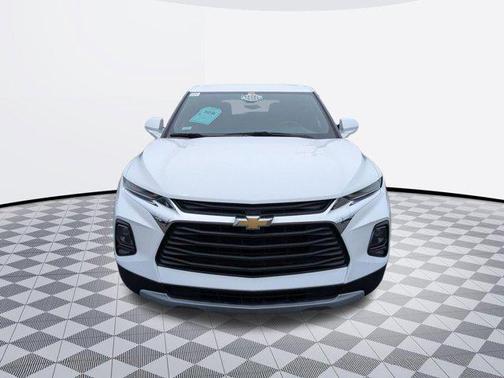 Summit White 2022 Chevrolet Blazer 2LT