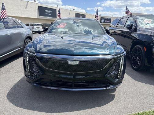 2024 Cadillac LYRIQ Sport