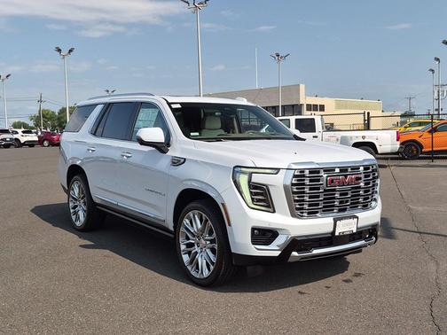 Glacier White Tricoat 2026 GMC Yukon Denali