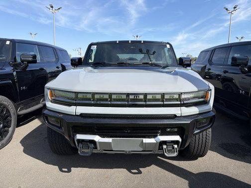 2026 GMC HUMMER EV SUV 2X