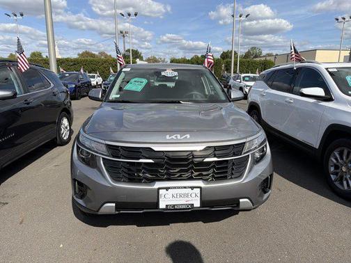 2025 Kia Seltos LX
