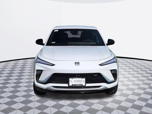 Summit White 2026 Buick Envista Sport Touring