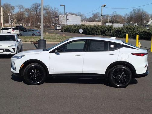 Summit White 2026 Buick Envista Sport Touring