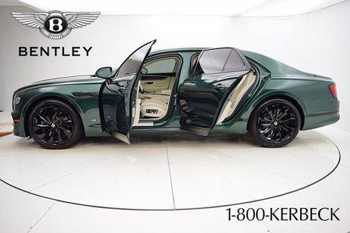 2022 Bentley Flying Spur V8