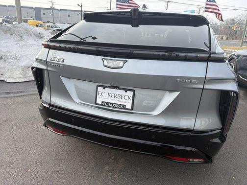 2024 Cadillac LYRIQ Sport