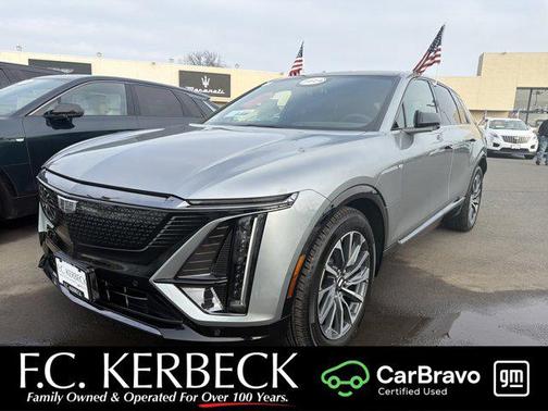 2024 Cadillac LYRIQ Sport