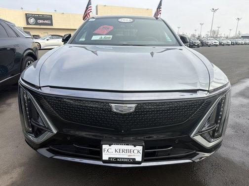 2024 Cadillac LYRIQ Sport
