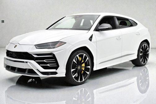 2021 Lamborghini Urus SELEZIONE PRE-OWNED CERTIFIED