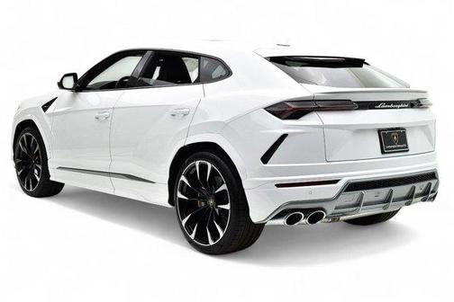 2021 Lamborghini Urus SELEZIONE PRE-OWNED CERTIFIED