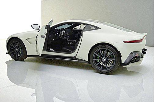 2019 Aston Martin Vantage Coupe