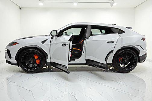 2024 Lamborghini Urus Performante/LEASE OPTIONS AVAILABLE