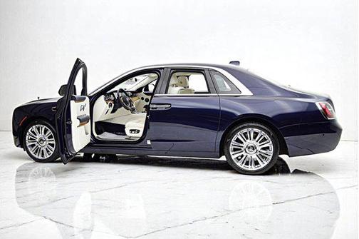 2022 Rolls-Royce Ghost /LEASE OPTIONS AVAILABLE