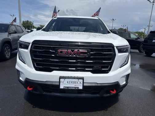 2025 GMC Acadia AWD AT4