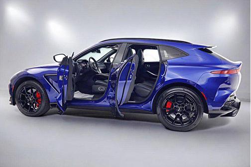 2023 Aston Martin DBX 707