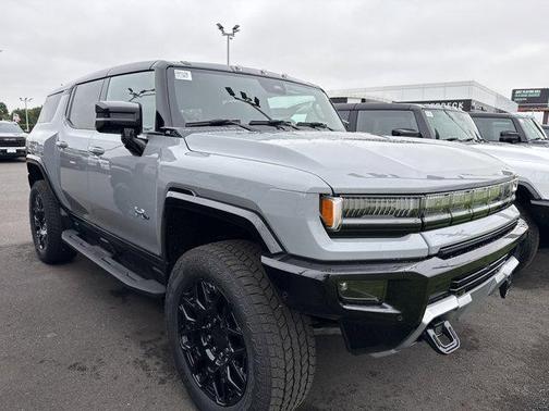2026 GMC HUMMER EV SUV 2X