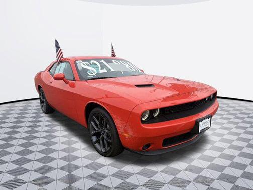 2022 Dodge Challenger SXT