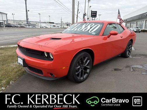 2022 Dodge Challenger SXT