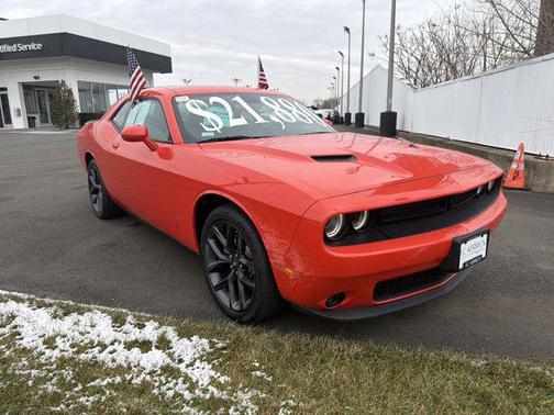 2022 Dodge Challenger SXT
