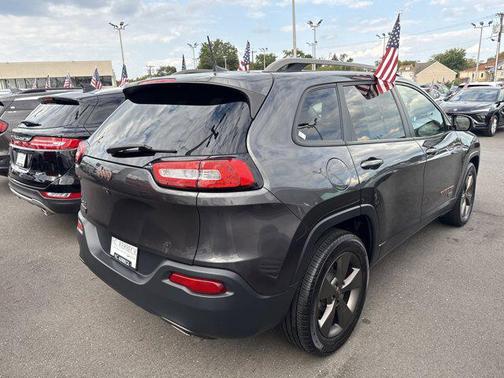 2017 Jeep Cherokee 75th Anniversary Edition