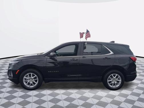 Mosaic Black Metallic 2024 Chevrolet Equinox 1LT