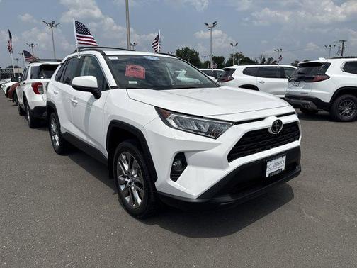 2019 Toyota RAV4 XLE Premium
