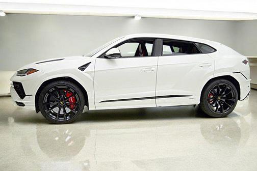 2024 Lamborghini Urus S/LEASE OPTIONS AVAILABLE