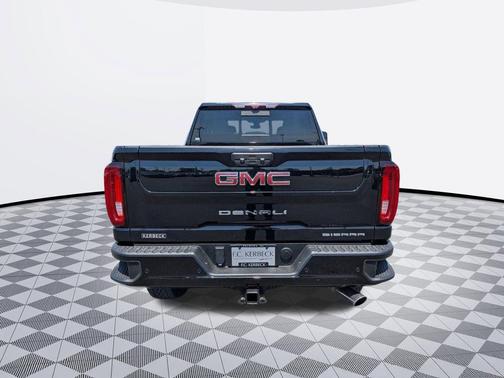 Onyx Black 2022 GMC Sierra 2500 Denali