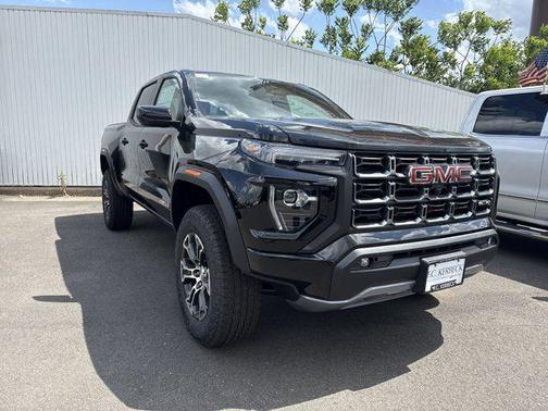 2025 GMC Canyon Base