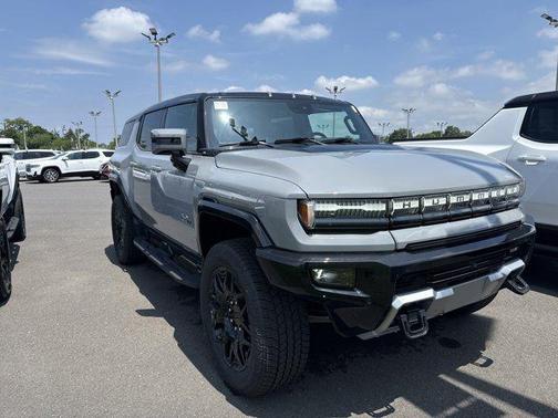 2025 GMC HUMMER EV SUV 2X
