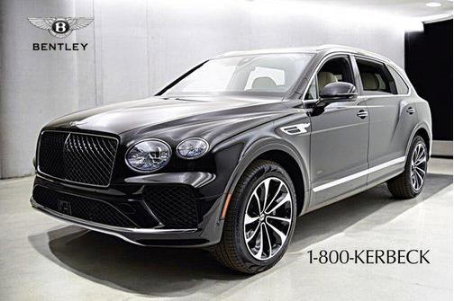 2025 Bentley Bentayga EWB V8