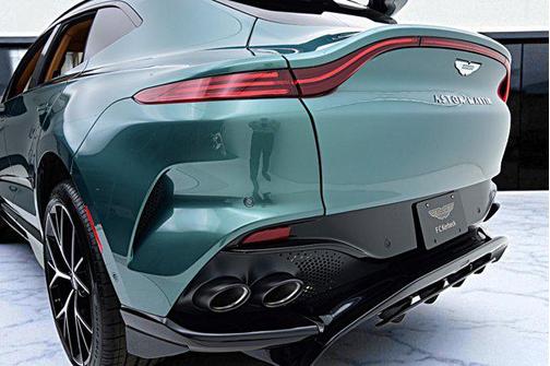 2025 Aston Martin DBX 707