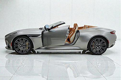 2026 Aston Martin DB12 Volante