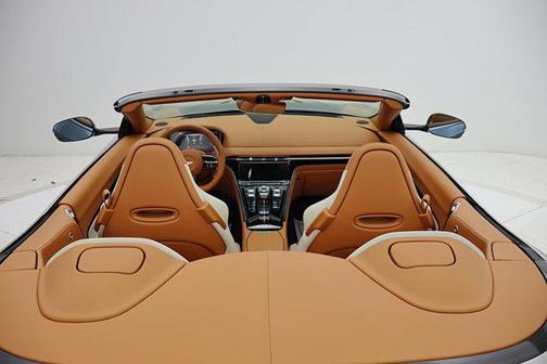 2026 Aston Martin DB12 Volante