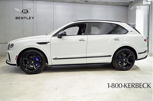 2025 Bentley Bentayga Black Edition V8