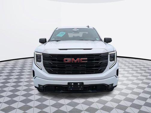 Summit White 2024 GMC Sierra 1500 Elevation