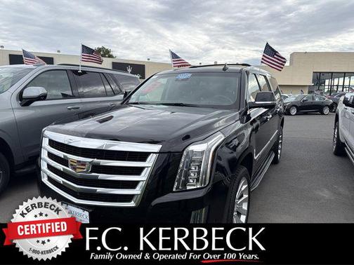 2017 Cadillac Escalade ESV Luxury