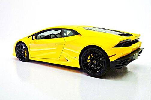 2015 Lamborghini Huracan LP6104