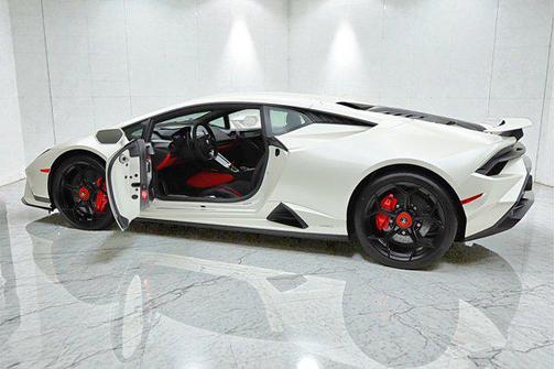 2023 Lamborghini Huracan Tecnica Tecnica Selezione Pre-Owned Certified