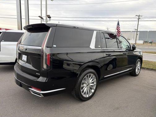 2023 Cadillac Escalade ESV Premium Luxury