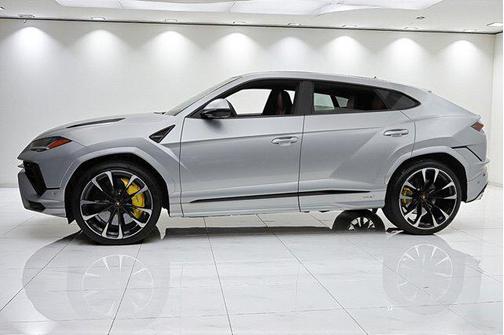 2024 Lamborghini Urus S/LEASE OPTIONS AVAILABLE