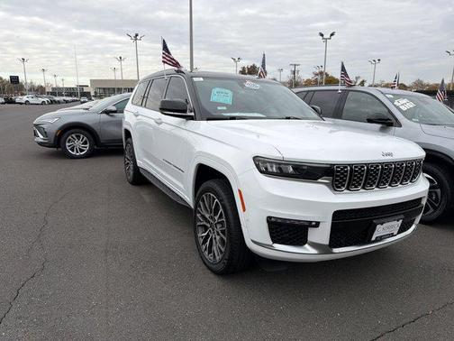 2022 Jeep Grand Cherokee L Summit Reserve