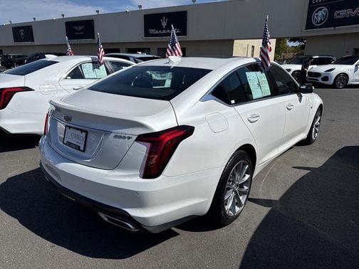 2022 Cadillac CT5 Premium Luxury