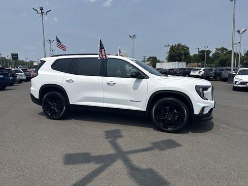 2025 GMC Acadia FWD Elevation