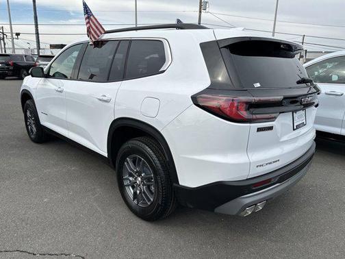 2026 GMC Acadia FWD Elevation